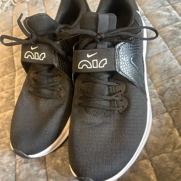 Women's Air Max Bella TR 5 Training Sneakers from Finish Line - Picture 3 of 5